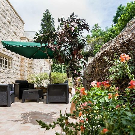 Casa De Aharon Apartments Хайфа Экстерьер фото