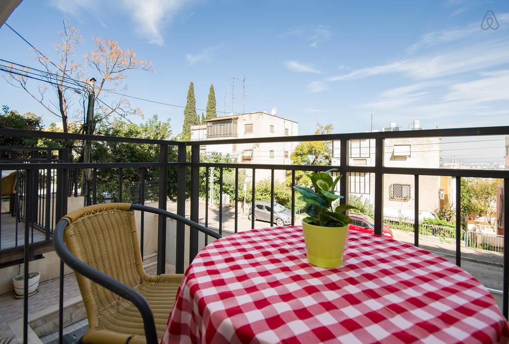 Casa De Aharon Apartments Хайфа Экстерьер фото