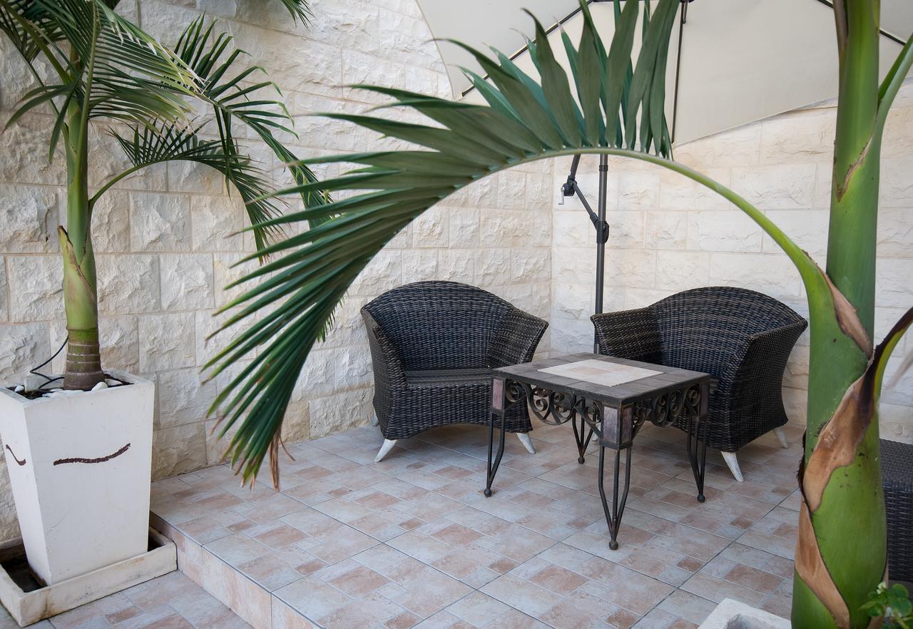 Casa De Aharon Apartments Хайфа Экстерьер фото
