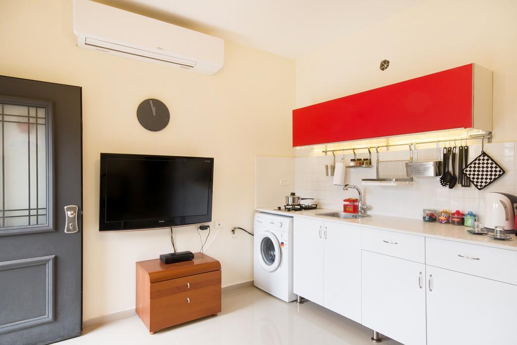 Casa De Aharon Apartments Хайфа Экстерьер фото